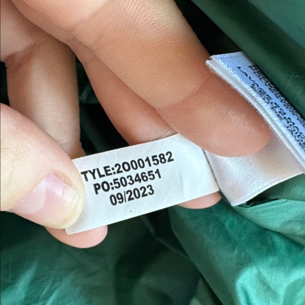 Vineyard Vines Green Performance Vest - Picture 4 of 4